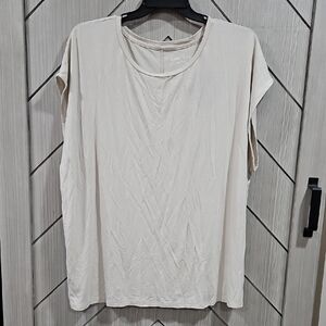 Ava & Viv Women's No Sleeve Cream Tee